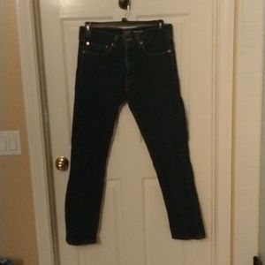 Dark blue Levi women's jeans